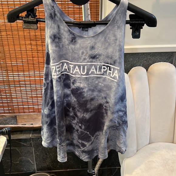 Bundle of ZTA shirts (7) - Picture 6 of 8